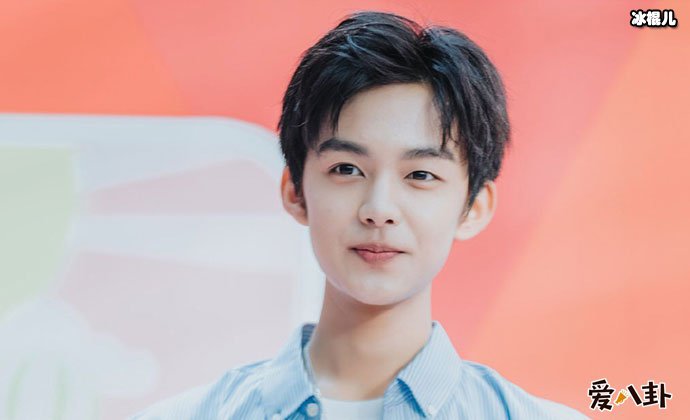 演员黄毅今年多大