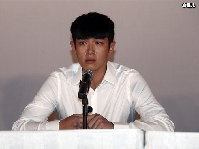 严禁劣迹艺人随意变相复出捞金