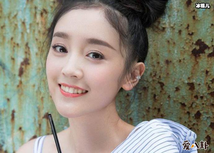 演员何花个人资料