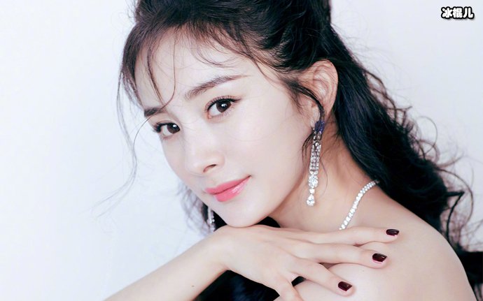 邓伦在圈内炙手可热