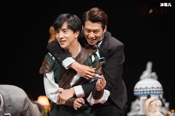 薛之谦《明星大侦探》