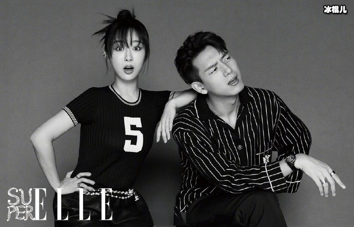 杨紫李现剧外拍杂志大片