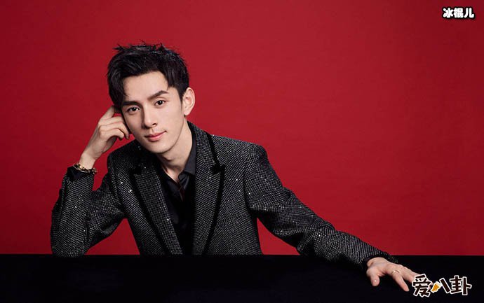 李佳琦小助理资料曝光