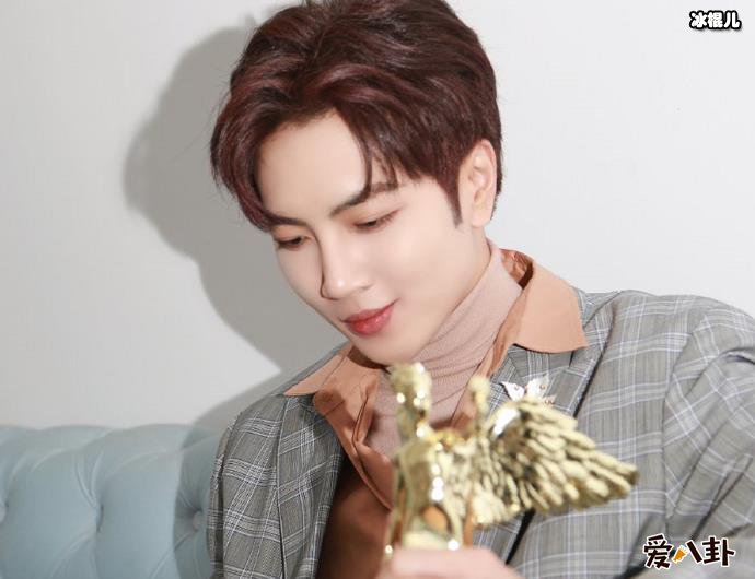 口红王子秦奋个人资料