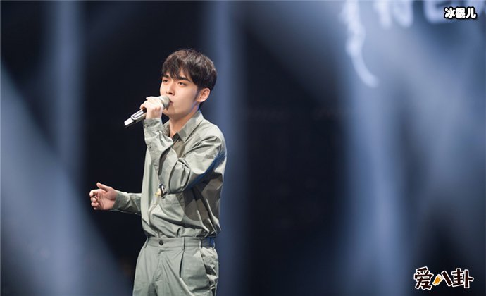 徐均朔个人资料