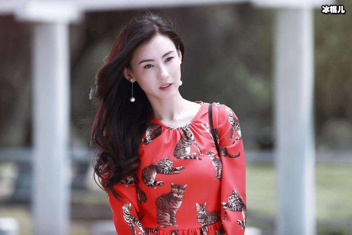 美如少女的四十岁三胎妈妈—张柏芝