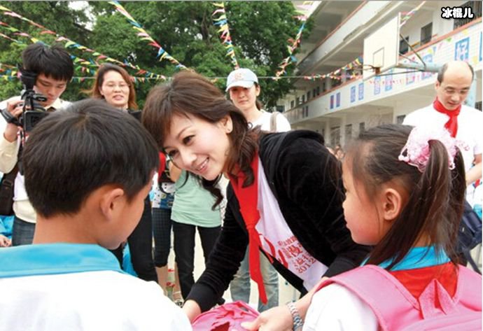 赵雅芝个人资料年龄遭曝光，网友称赞仍是女神