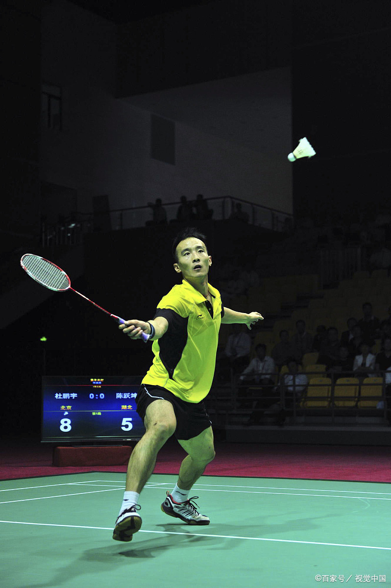 顶级羽毛球运动员技术动作是否有不标准之处？快来了解