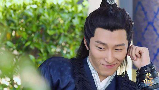 楚乔传中燕洵楚乔八年感情无进展的原因