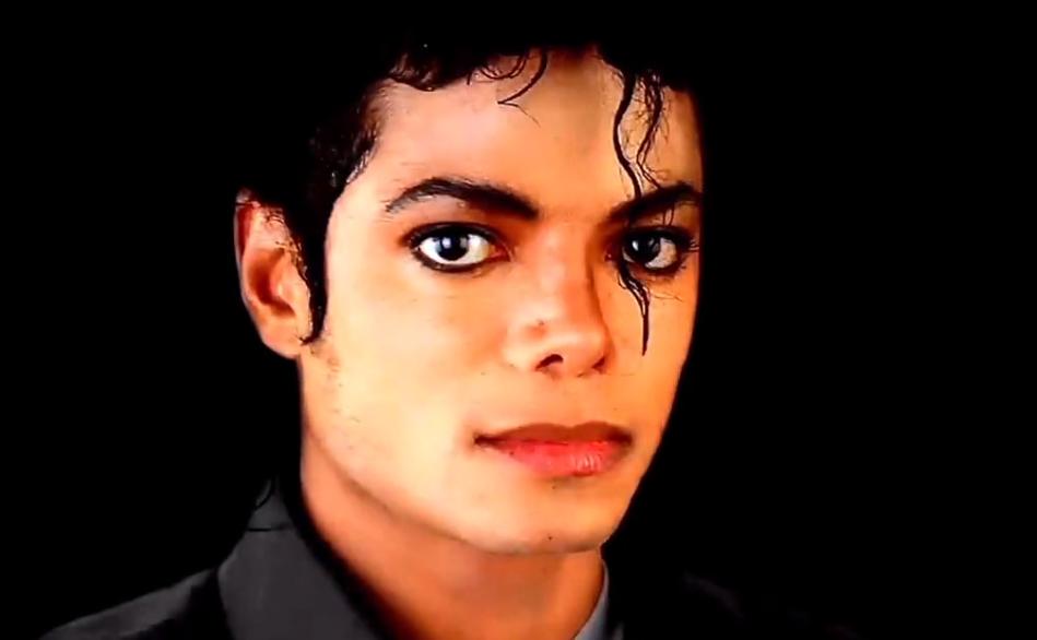 为何有人相信迈克尔杰克逊漂白皮肤谣言