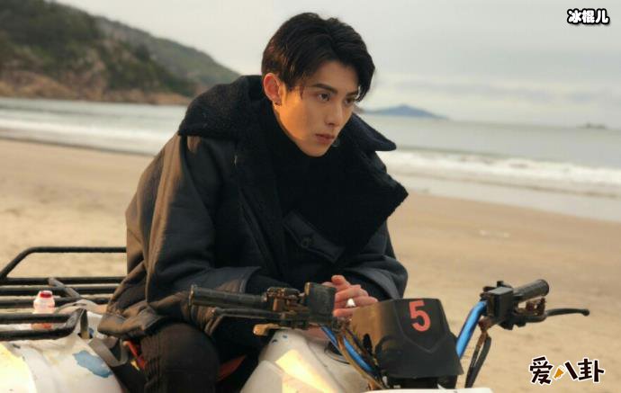 王鹤棣个人资料