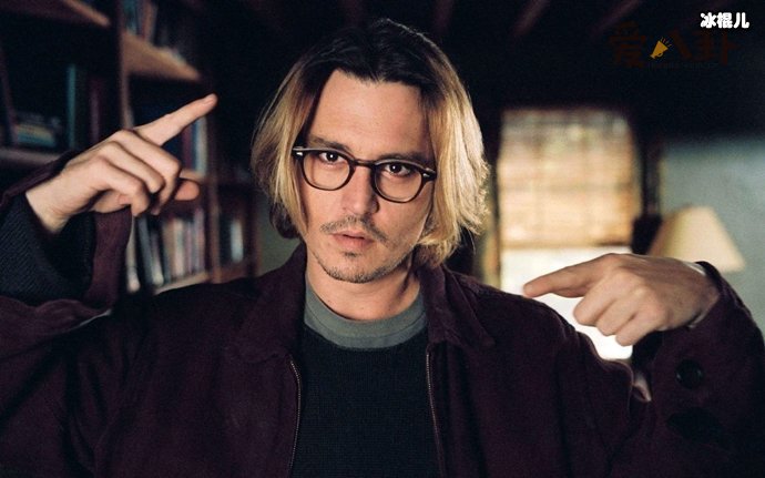 约翰尼德普前妻艾梅伯