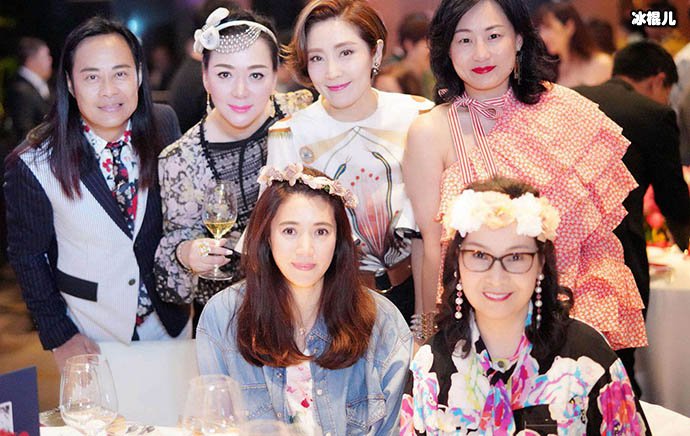 吴佩慈拼四胎原因