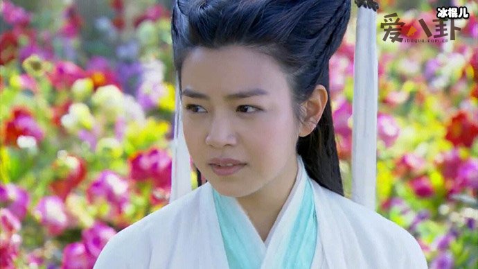 于正拉高踩低Angelababy与陈妍希