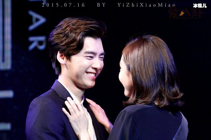 杨幂李易峰是真的吗