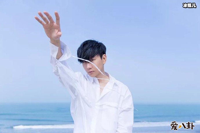 林俊杰为粉丝坚持演出