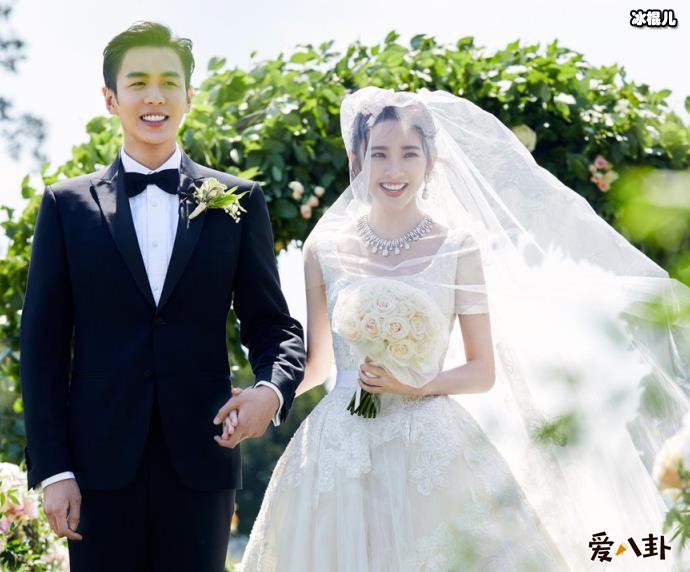 唐艺昕父母是谁昀