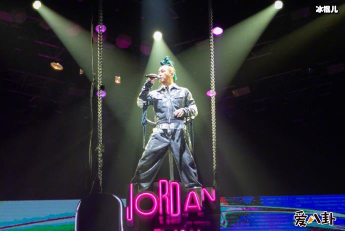 陈小春公布二胎