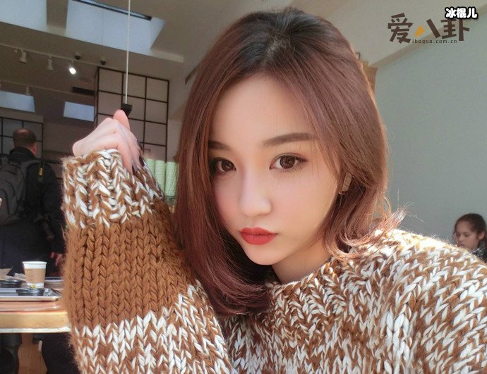 雪梨作为王思聪前女友一直备受关注