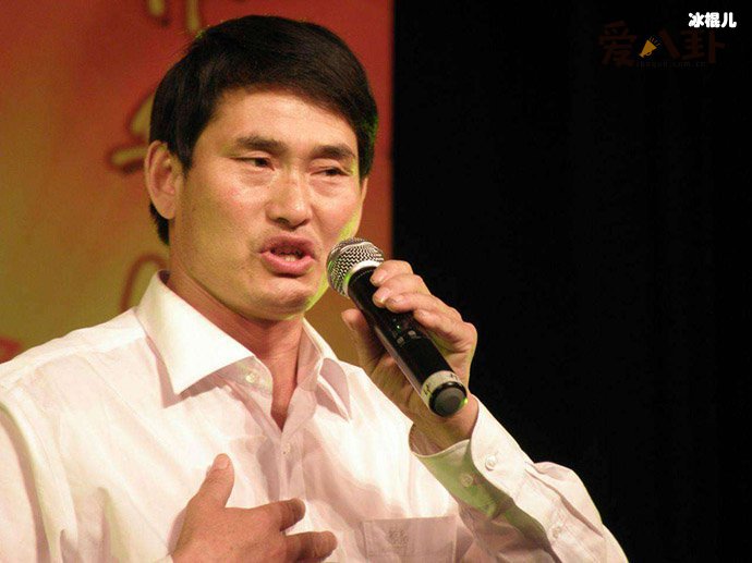 起底大衣哥走红经历