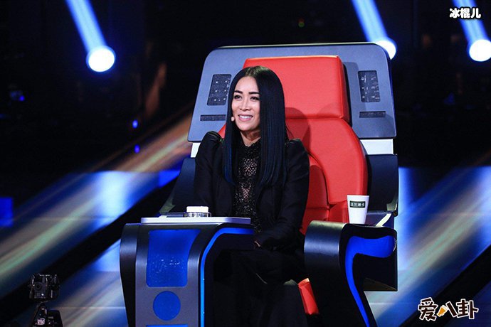 明星被偷拍是正常的吗