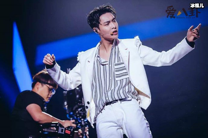 张艺兴报复归国三子