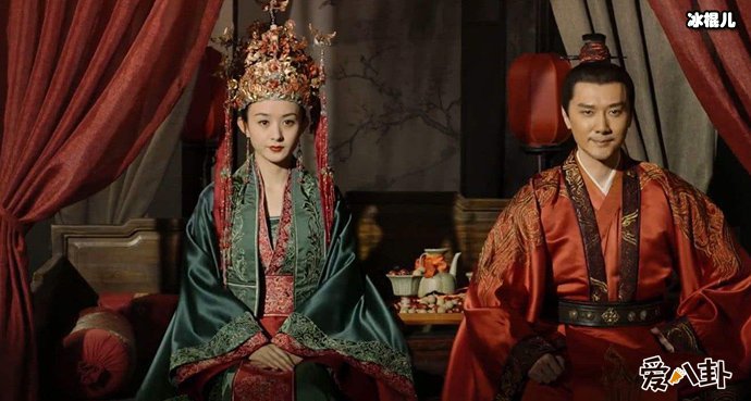 冯绍峰将赵丽颖发朋友圈