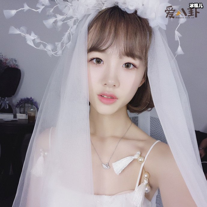 王清媛只有高中学历