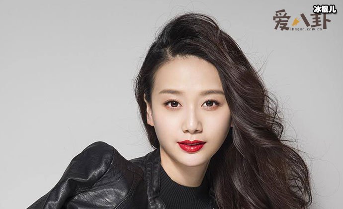 女演员张弛资料背景