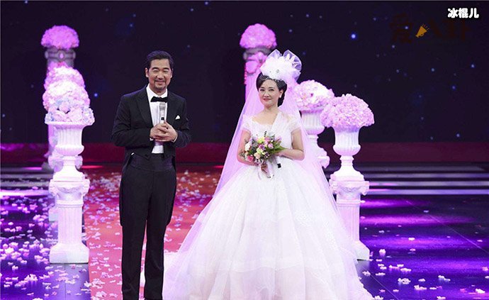 邓婕张国立结婚