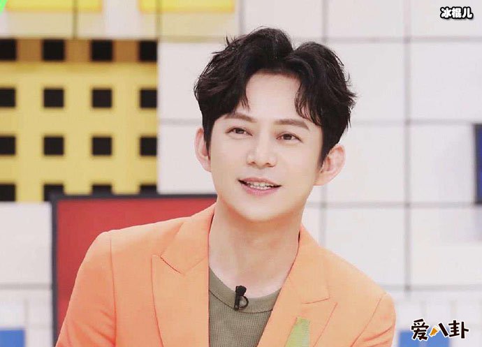 何炅郭敬明郑爽谈公开表态