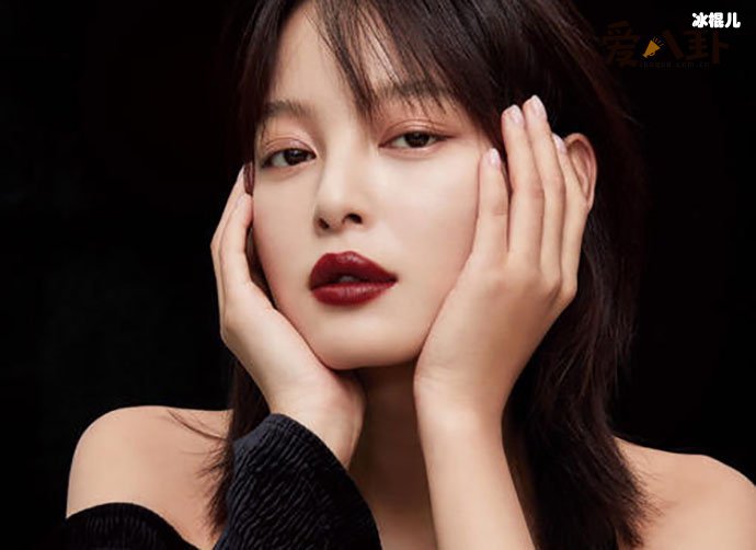辛芷蕾的嘴唇是怎么回事 