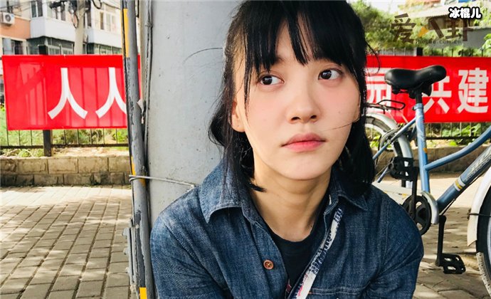 周楚楚邓伦怎么认识的