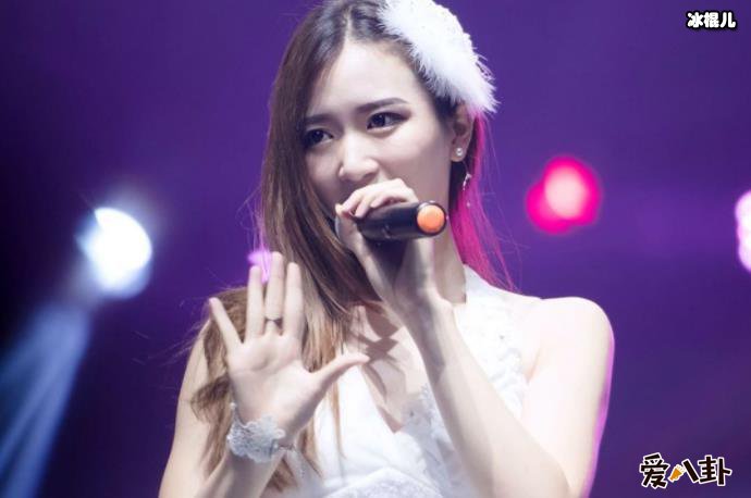 吴哲晗许佳琪的关系