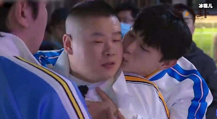 邓伦亲岳云鹏是哪期