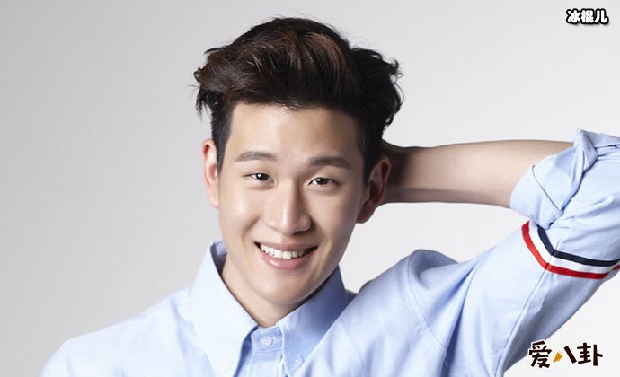 周兴哲家境背景