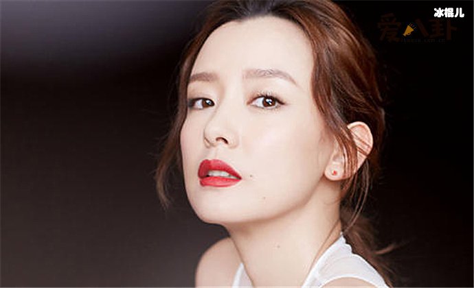 周奇奇原名是叫夏仪吗