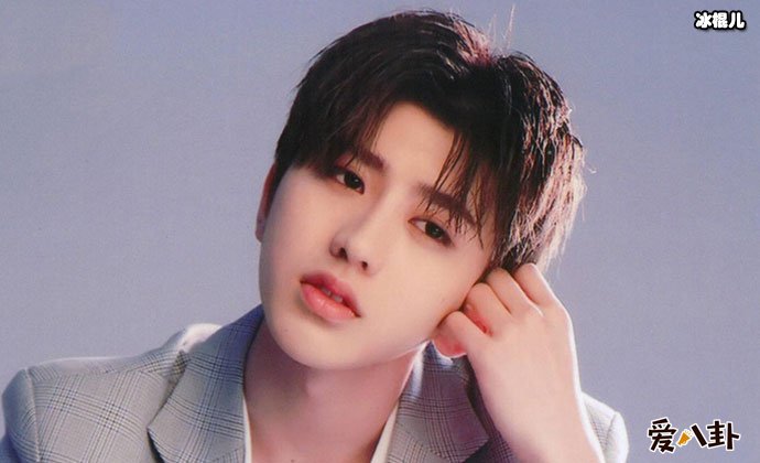 蔡徐坤个人资料