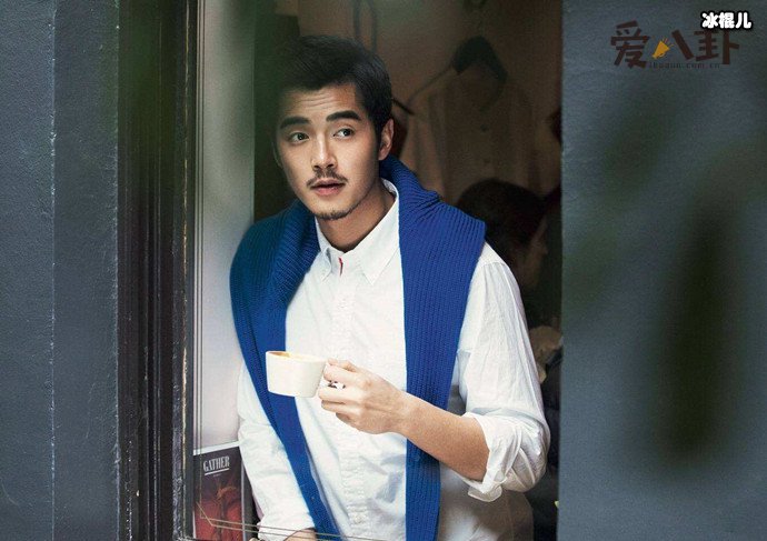 河神2男主为什么换成了金世佳