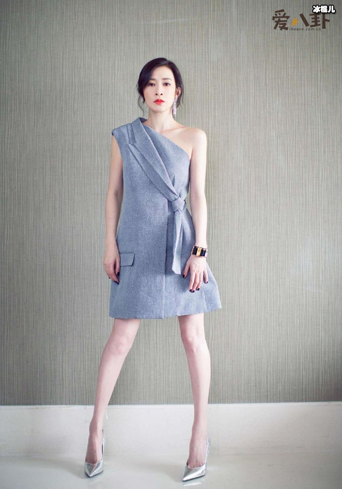 为何佘诗曼至今还是单身