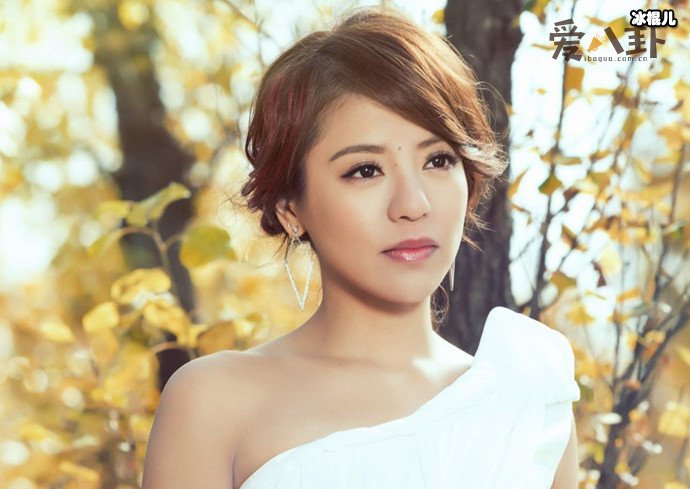 丁当挨个表白艾瑞巴蒂组的姐姐