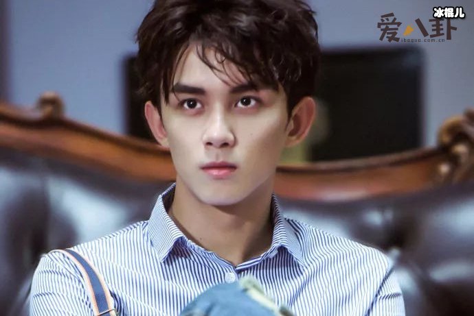 吴曼思吴磊什么关系