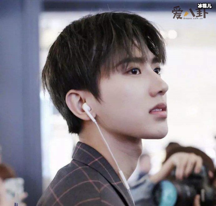 鹿晗蔡徐坤你更看好谁