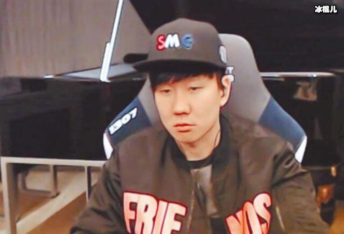 直播打游戏的林俊杰