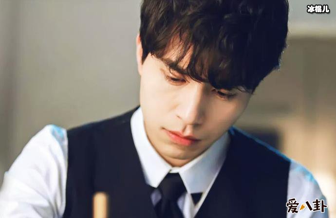 李栋旭整容是真是假