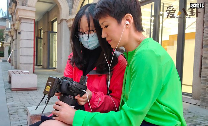 新闻第一线的刘欣