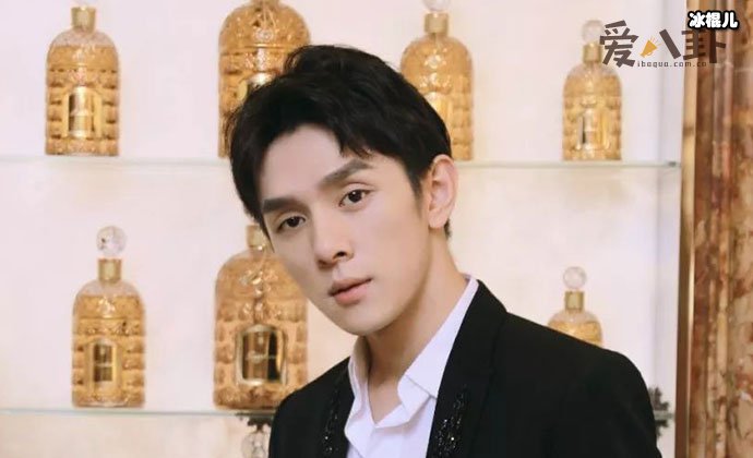 李佳琦怎么火起来的