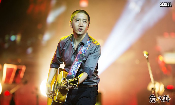 郝云家暴和出轨是真的吗