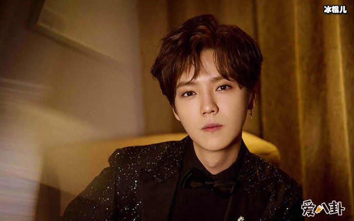 鹿晗家庭背景如何