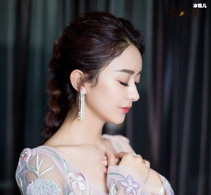 赵丽颖谎报真实年龄